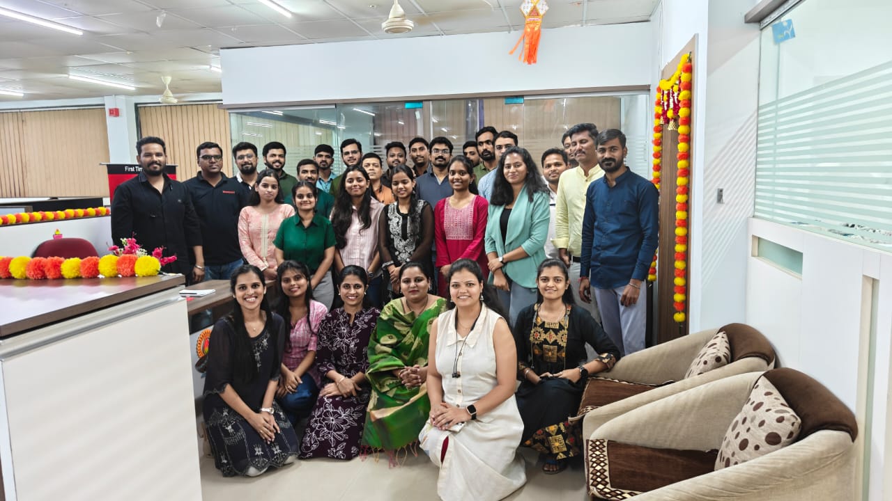 Life at Ennovate - team event photo 3